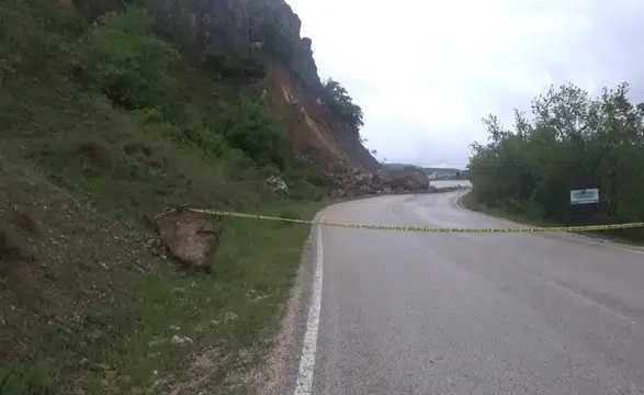 Artan yağışlar heyelan riskini de arttırdı