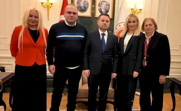Adalet Bakanı Gürlek, 26 yıl önce katledilen Çağla Tuğaltay'ın ailesiyle görüştü
