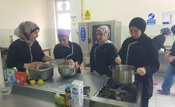 Meslek lisesinin cirosu 22,5 milyon liraya ulaştı