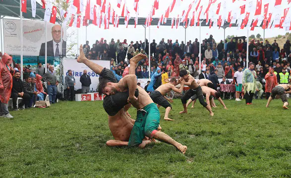 23. Geleneksel Dereköy Karakucak ve Şalvar Güreş Festivali için geri sayım başladı