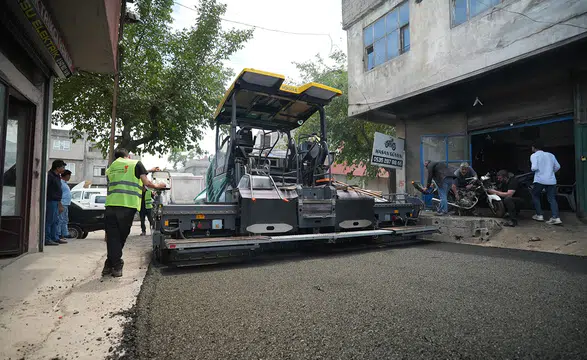 Kahramanmaraş’ta yeni haftada 17 noktada asfalt mesaisi