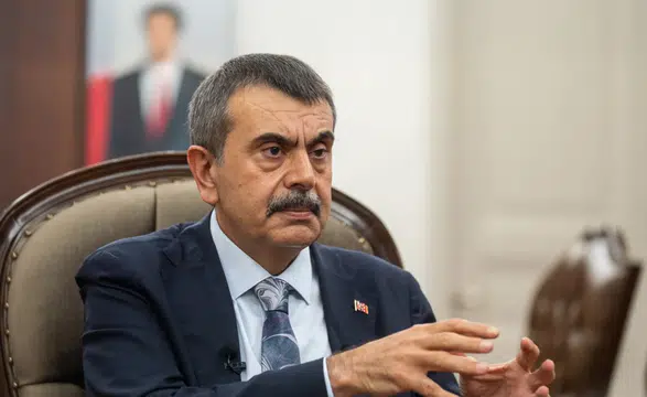 Bakan Tekin, Türkiye'nin eğitimdeki yeni uygulamalarının değerlendirdi