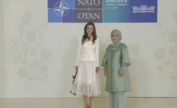 Emine Erdoğan, NATO marjında lider eşleriyle Çankaya Köşkü'nde bir araya geldi