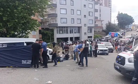 Akrabalar arasındaki arazi kavgasında 3 kişi öldü