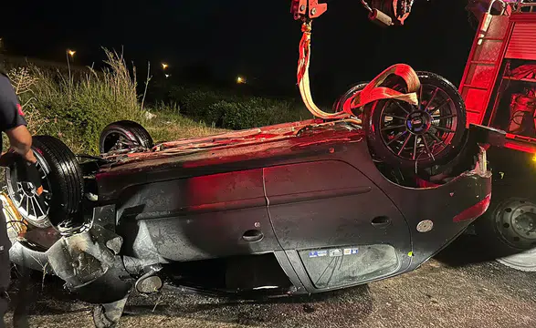 Sulama kanalına devrilen otomobilin sürücüsü yaşamını yitirdi