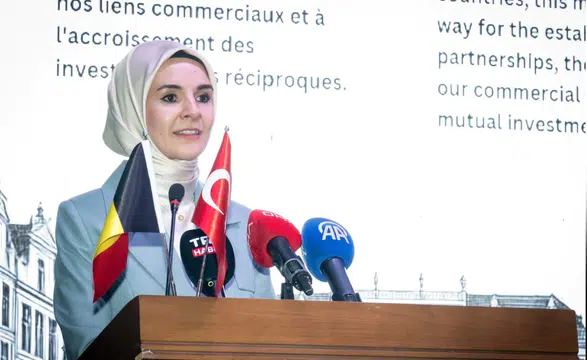 Bakan Göktaş, Belçika Milli Günü Resepsiyonu'nda konuştu