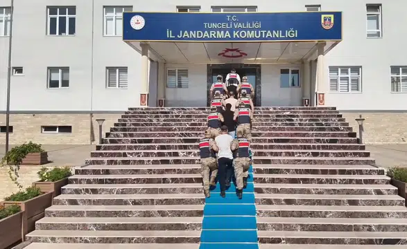 Yatırım danışmanlığı dolandırıcılığı operasyonunda 11 zanlı tutuklandı