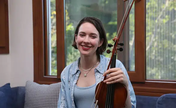 Amerikalı keman virtüözünün Türkiye'deki müzik serüveni