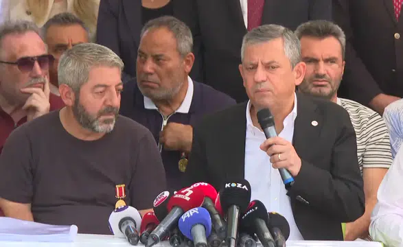 Yeni Parti Genel Başkanı Özel şehit yakınları ve gazileri ziyaret etti