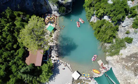 Göynük Kanyonu, sıcaktan bunalan macera tutkunlarını ağırlıyor