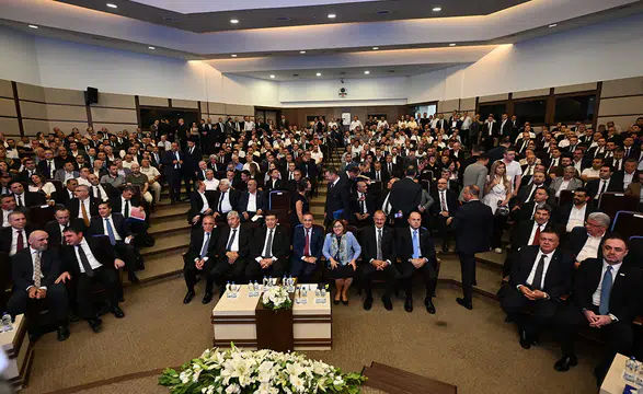 Çakar: “Türk bankacılık sektörü reel sektörü finanse edebilecek güçte”
