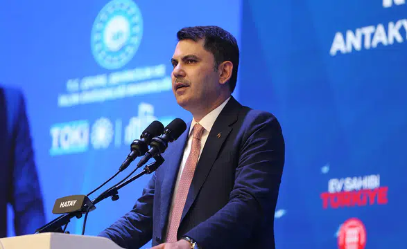 Bakan Kurum, kurası çekilecek evlerin ekimde teslim edileceğini müjdeledi