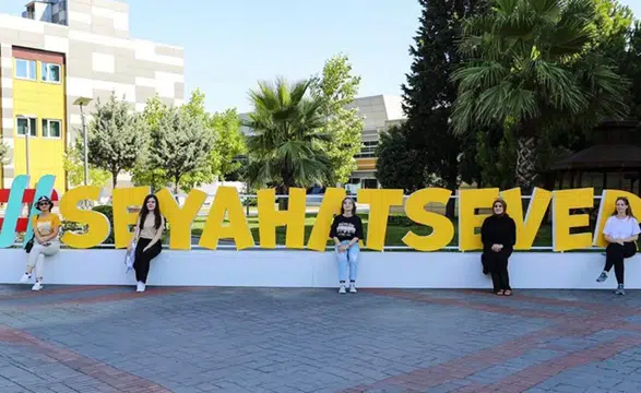 Son beş yılda 628 bin seyahatsever genç yurtlarda ücretsiz konakladı
