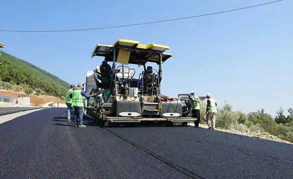 Kahramanmaraş’ta 5 ilçede 17 noktada çalışma sürüyor