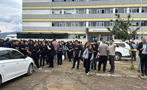 Osmaniye'de silahla vurulan öğretmen hayatını kaybetti