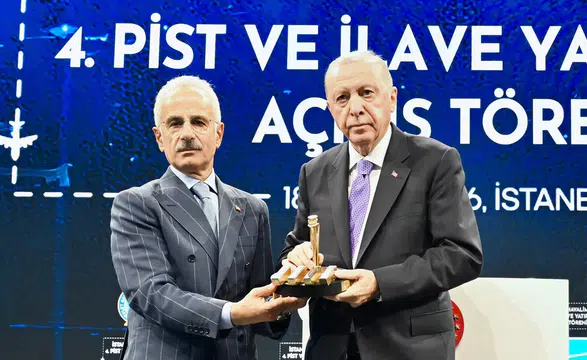 Cumhurbaşkanı Erdoğan’ın talimatıyla 4. pistten ilk uçak havalandı