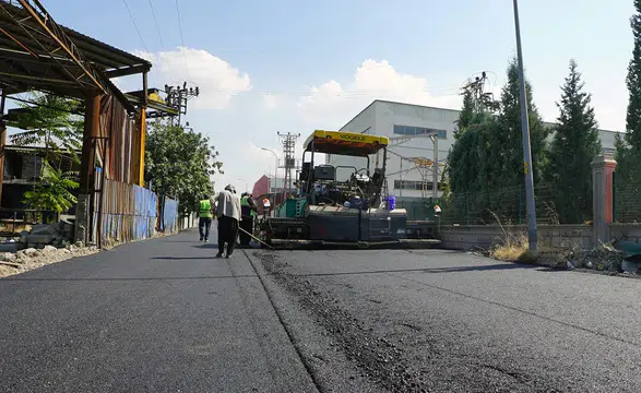 Kahramanmaraş’ta asfalt çalışmaları hız kesmeden sürüyor