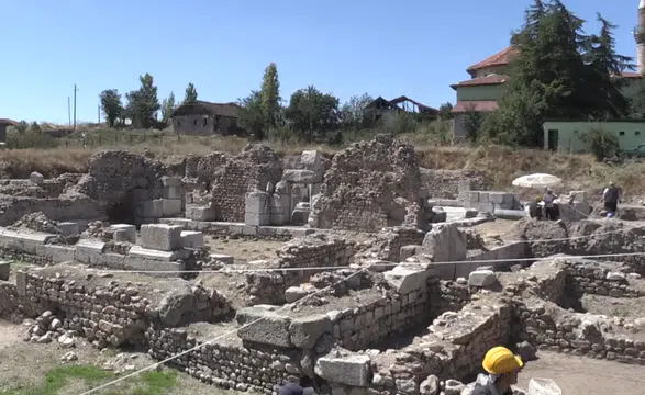 Sulusaray'ın altındaki Sebastapolis Antik Kenti gün yüzüne çıkarılıyor