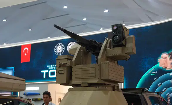 MKE, Mısır'da düzenlenen havacılık fuarına TOLGA ile katıldı