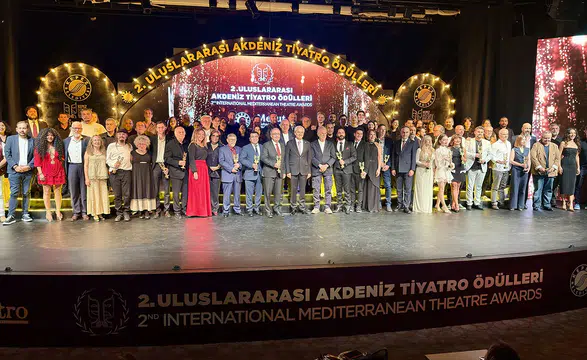 2. Uluslararası Akdeniz Tiyatro Ödülleri sahiplerini buldu