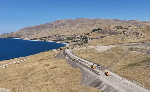 Van Gölü sahillerine ulaşımı kolaylaştıracak projede çalışmalar sürüyor