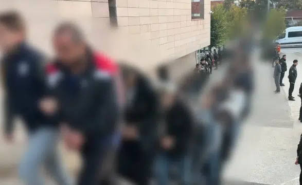 Yasa dışı bahis operasyonunda yakalanan 86 şüpheli adliyede