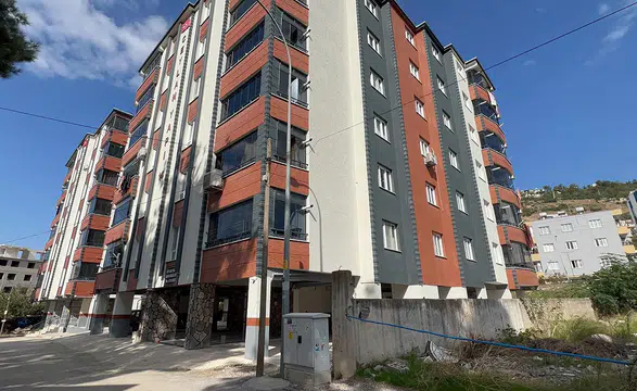 Tartıştığı eşini tabancayla öldüren kişi aynı silahla intihar etti