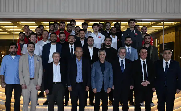 Görgel, “Basketbol takımımız şehrimizi en güzel şekilde temsil ediyor”