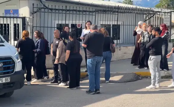 Otomobille çarpışan motosikletin sürücüsü hayatını kaybetti