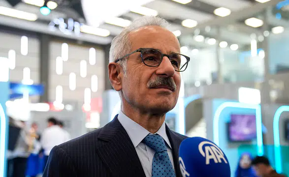 Türksat 7A uydusunun üretim süreci için geri sayım