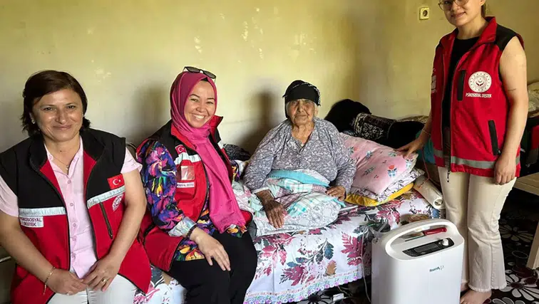 Evde bakım yardımı hesaplara yatırılmaya başlandı