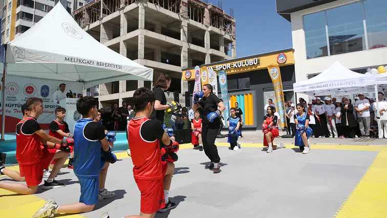 72'nci ERVA Spor Kulübü açıldı, 17 bin lisanslı sporcuya ulaşıldı