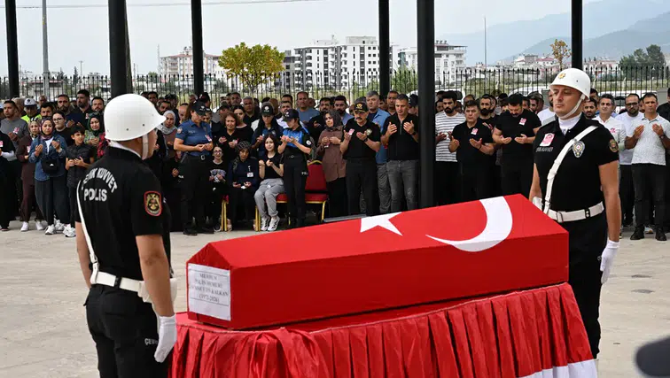 Osmaniye'de hayatını kaybeden polis memuru için tören düzenlendi