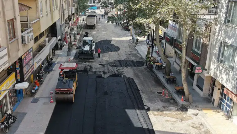 Kahramanmaraş’ta ulaşım için çifte mesai aralıksız sürüyor