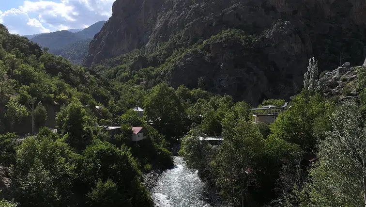 Kapuzbaşı Şelaleleri bölge halkına gelir kapısı oluyor