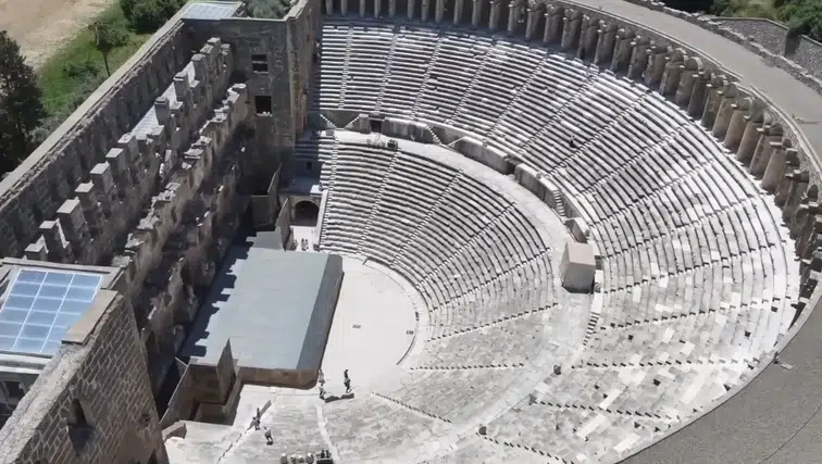 Aspendos'taki kazılar 6 bin yıl öncesine dayandığını ortaya çıkardı