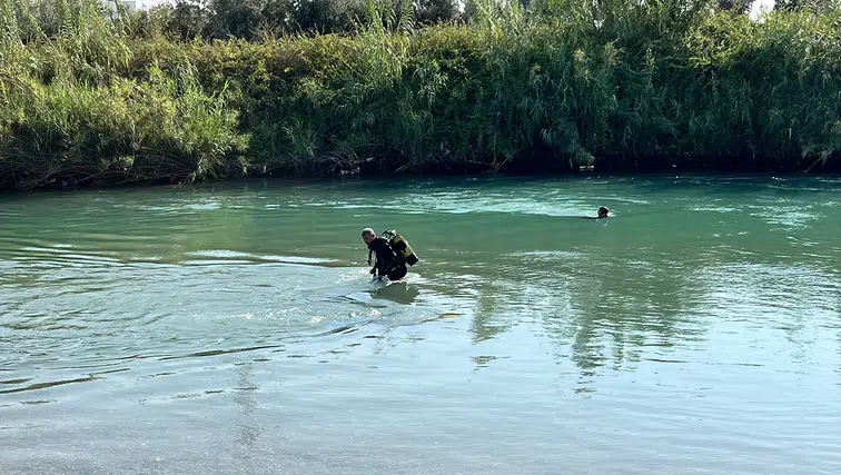 Mersin'de nehirde boğulma tehlikesi geçiren kişi hastanede öldü