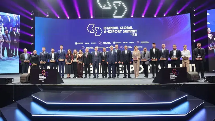 İstanbul Küresel E-İhracat Zirvesi’nde iş dünyası bir araya geldi