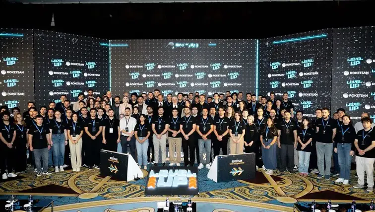 72 gencin eğitim aldığı ROKETSAN Yapay Zekâ Hackathonu sona erdi