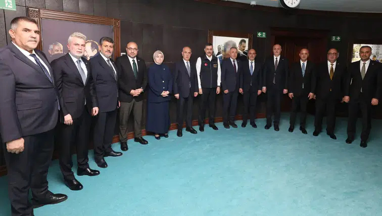 AK Parti Kahramanmaraş heyetinden İçişleri Bakanı Çiftçi’ye ziyaret