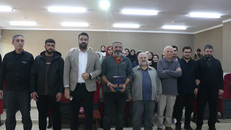 Türkiye'deki 9 üniversiteden Yedi Bölge Tek Ses: Filistin Sözlüğü programı