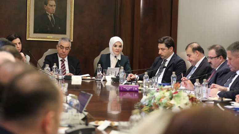 15 yaş altı çocuklara sosyal medya yasağı