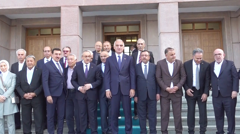 Bakan Ersoy, ‘9 gün boyunca 42 noktada 350 etkinlik yapılacak’