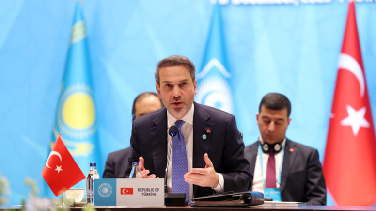 Bayraktar’dan Türk dünyasına Hazar teklifi