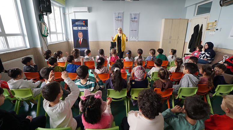 Kahramanmaraş’ta miniklere masal şöleni