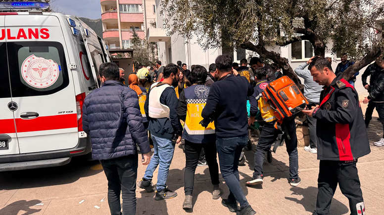 Kahramanmaraş’taki okul saldırısına ilişkin açıklamalar peş peşe geldi