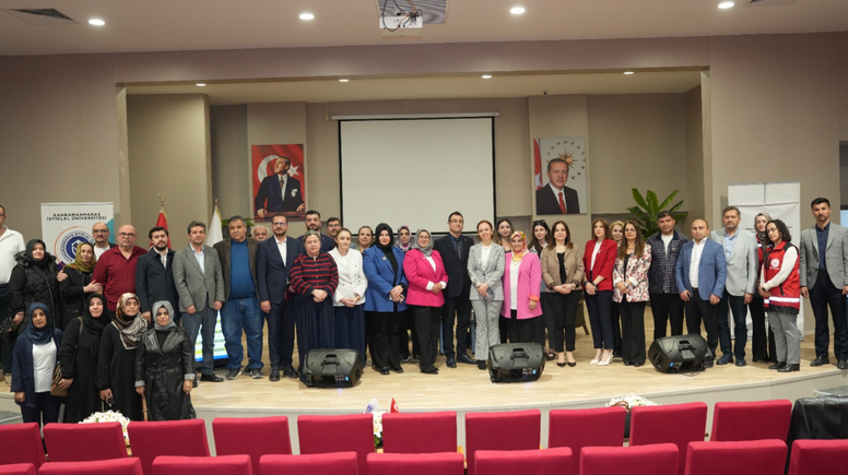 KİÜ’de otizmin ne kadar farkındayız paneli