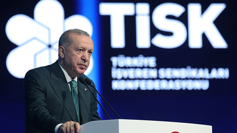 TİSK, kritik dönemlerde yerli ve milli bir duruş sergilemiştir