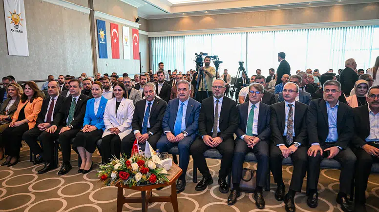 AK Parti, Akdeniz Bölge Toplantısını Adana’da düzenlendi