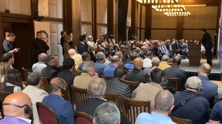 Türkiye-Ermenistan İş İnsanları Kars'ta bir araya geldi